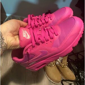 Nike Air Max 90 Fuschia Pink